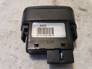 bontott KIA SPORTAGE Vészvillogó Kapcsoló