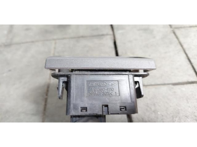 bontott KIA SPORTAGE Vészvillogó Kapcsoló