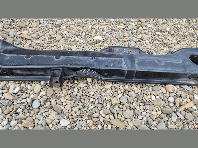 bontott KIA SPORTAGE Vízhűtő Radiátor Tartó