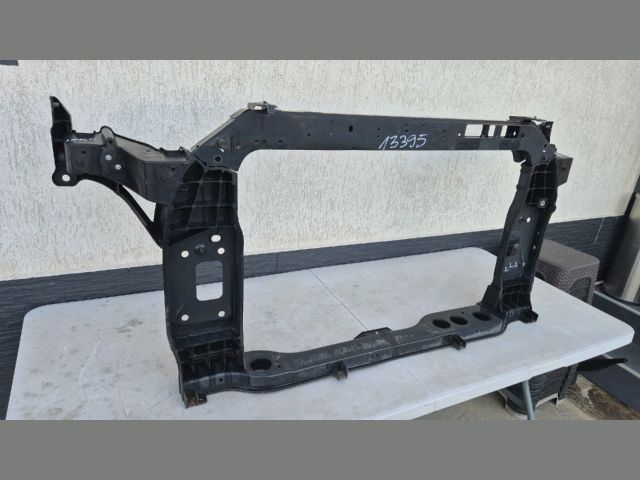 bontott KIA SPORTAGE Vízhűtő Radiátor Tartó