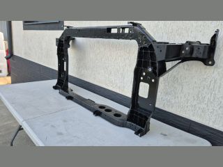 bontott KIA SPORTAGE Vízhűtő Radiátor Tartó