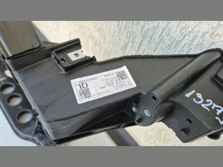 bontott KIA SPORTAGE Vízhűtő Radiátor Tartó