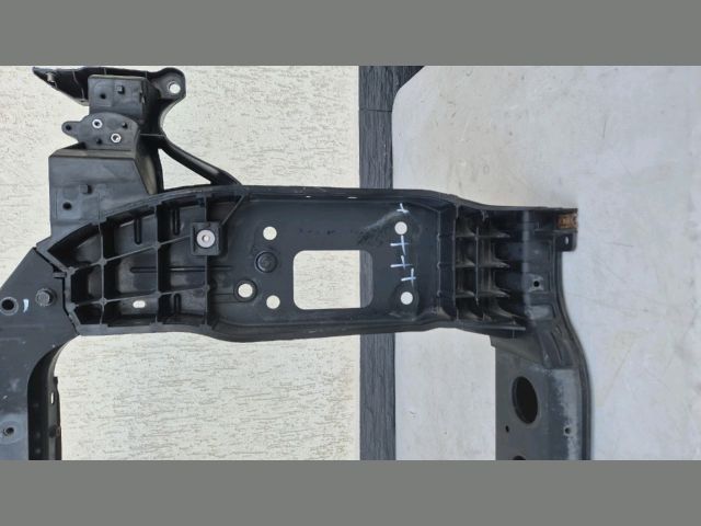 bontott KIA SPORTAGE Vízhűtő Radiátor Tartó