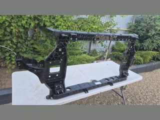 bontott KIA SPORTAGE Vízhűtő Radiátor Tartó