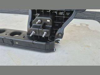 bontott KIA SPORTAGE Vízhűtő Radiátor Tartó