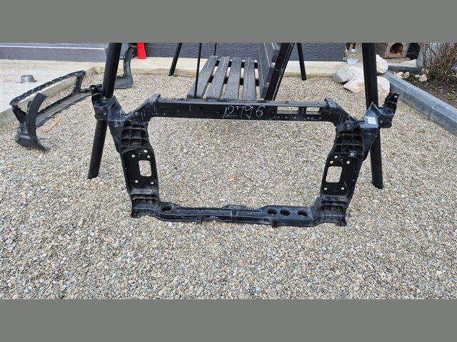 bontott KIA SPORTAGE Vízhűtő Radiátor Tartó