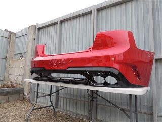 bontott KIA STINGER Hátsó Lökhárító (Részeivel)