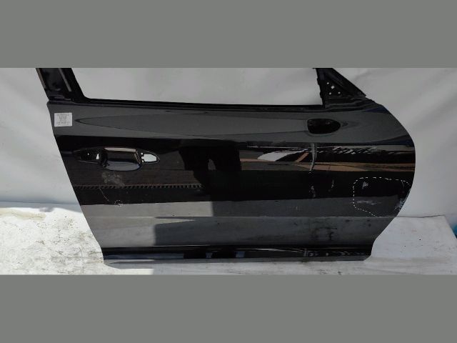 bontott KIA STINGER Jobb első Ajtó (Üres lemez)