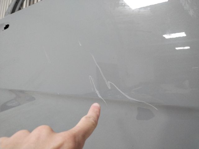 bontott KIA STINGER Jobb első Ajtó (Üres lemez)