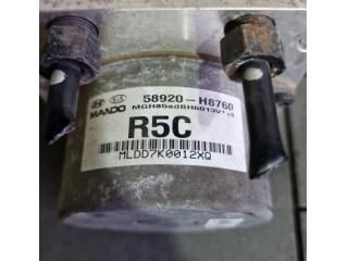 bontott KIA STONIC ABS Kocka