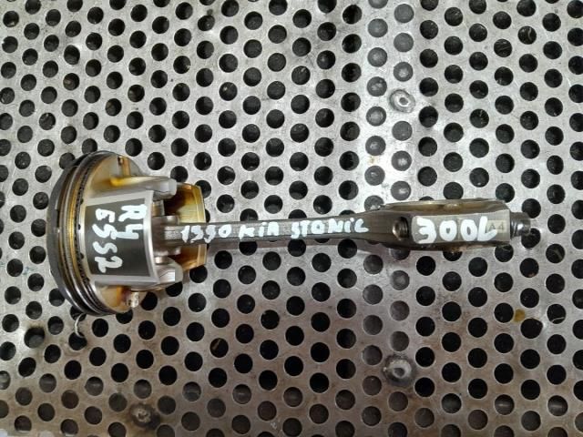 bontott KIA STONIC Dugattyú