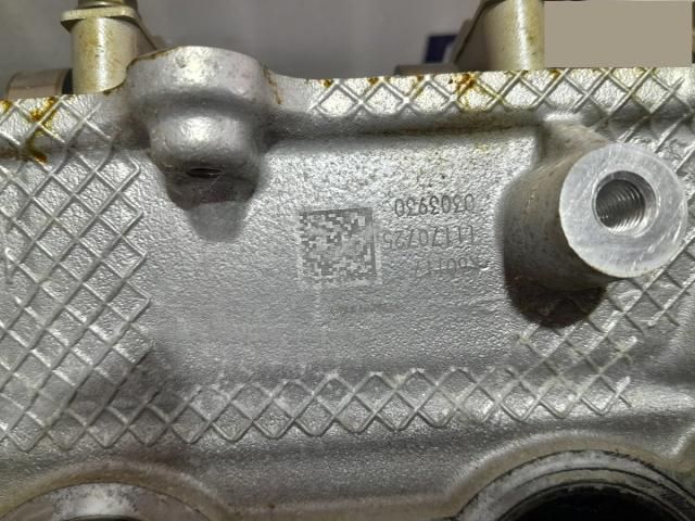 bontott KIA STONIC Hengerfej