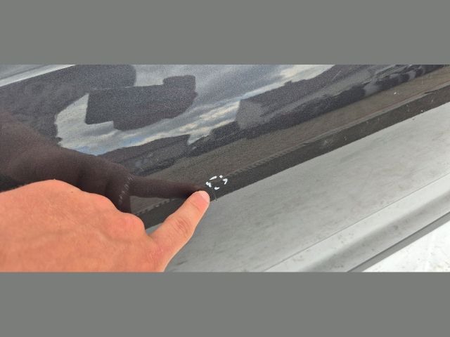 bontott KIA STONIC Bal első Ajtó (Üres lemez)