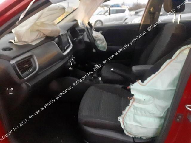 bontott KIA STONIC Bal Fenéklemez