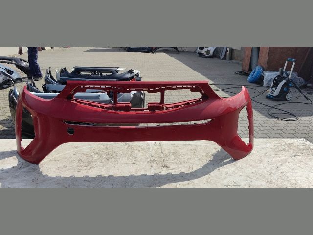 bontott KIA STONIC Első Lökhárító (Üresen)