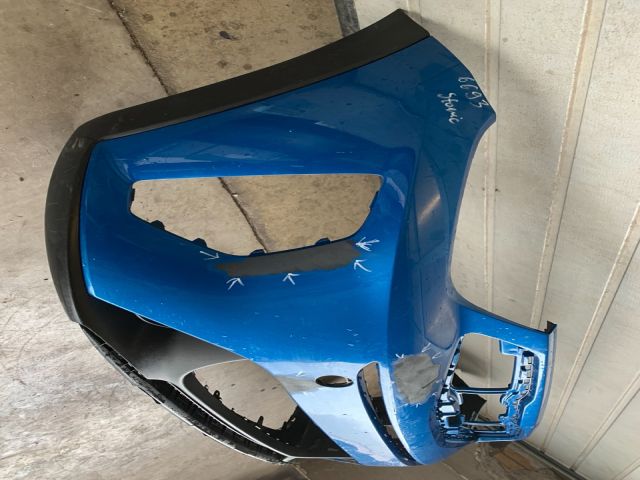 bontott KIA STONIC Első Lökhárító (Üresen)