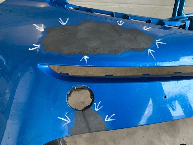 bontott KIA STONIC Első Lökhárító (Üresen)