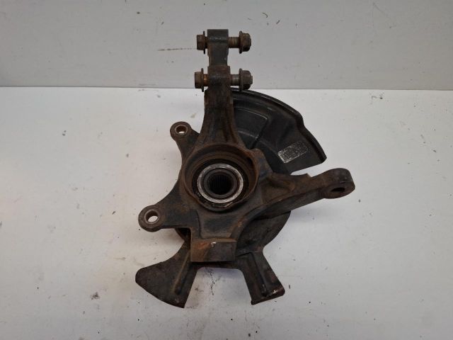 bontott KIA VENGA Jobb első Csonkállvány Kerékaggyal