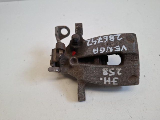 bontott KIA VENGA Jobb hátsó Féknyereg Munkahengerrel