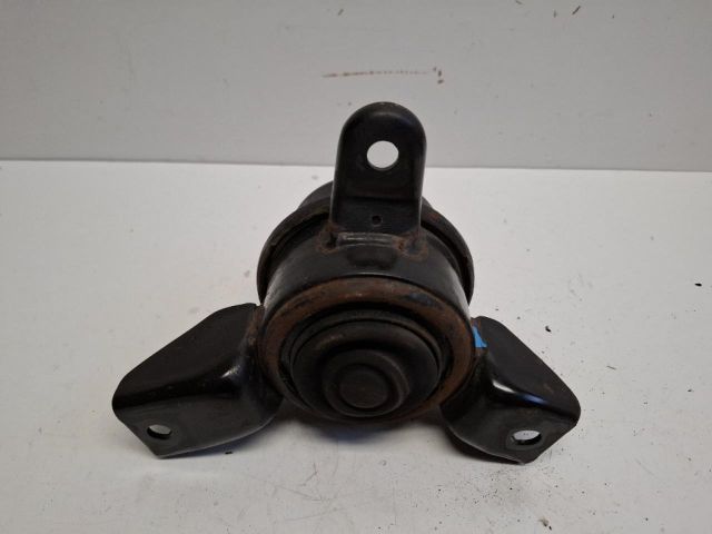 bontott KIA VENGA Motor Tartó Bak Jobb