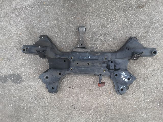 bontott KIA VENGA Első Bölcső