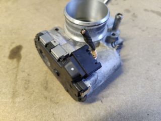 bontott KIA VENGA Fojtószelep (Elektromos)