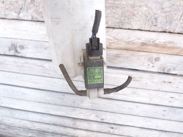 bontott KIA VENGA Ablakmosó Tartály