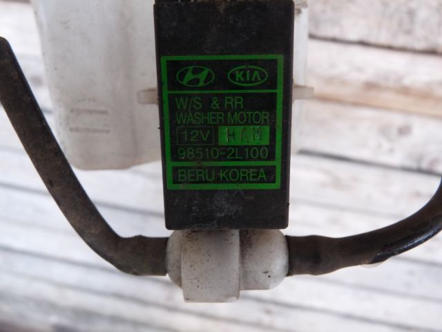 bontott KIA VENGA Ablakmosó Tartály