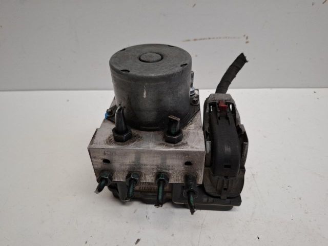 bontott KIA VENGA ABS Kocka