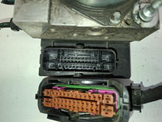 bontott KIA VENGA ABS Kocka