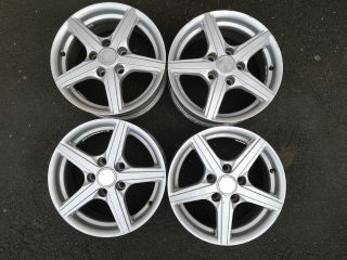 bontott KIA VENGA Alufelni Szett