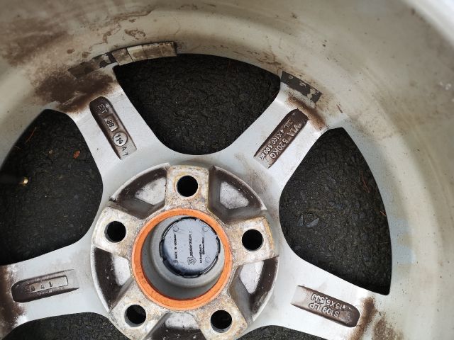 bontott KIA VENGA Alufelni Szett