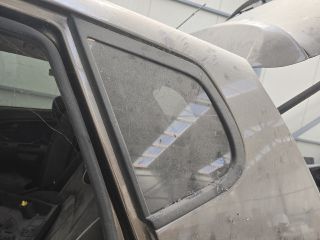 bontott KIA VENGA Bal C Oszlop Oldalablak Üveg