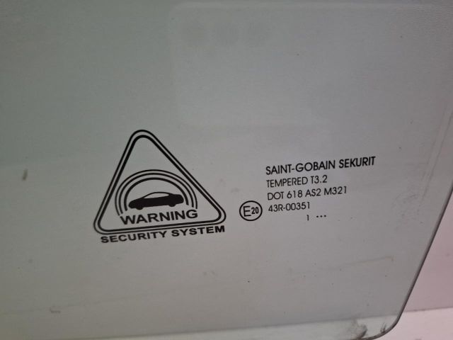 bontott KIA VENGA Bal első Ablak