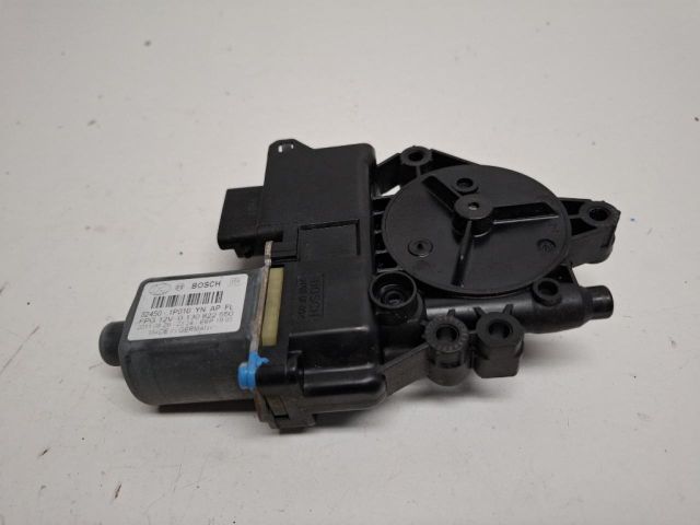 bontott KIA VENGA Bal első Ablakemelő Motor