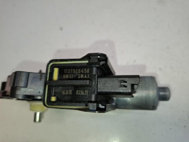 bontott KIA VENGA Bal első Ablakemelő Motor