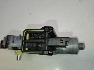 bontott KIA VENGA Bal első Ablakemelő Motor