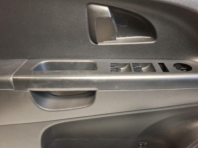 bontott KIA VENGA Bal első Ajtó Kárpit