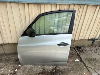 bontott KIA VENGA Bal első Ajtó (Részeivel)