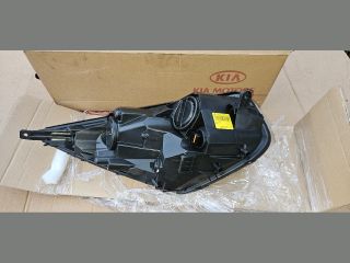 bontott KIA VENGA Bal Fényszóró