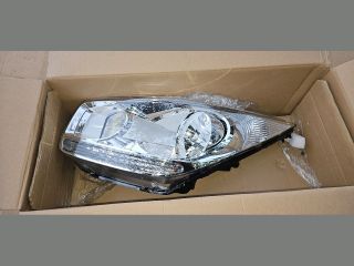 bontott KIA VENGA Bal Fényszóró