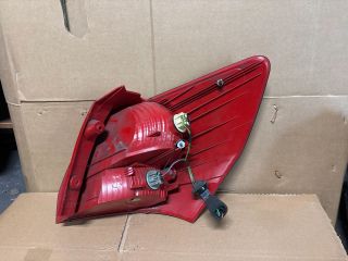 bontott KIA VENGA Bal Külső Hátsó Lámpa