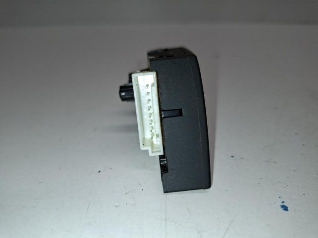 bontott KIA VENGA Bal Multikormány Kapcsoló