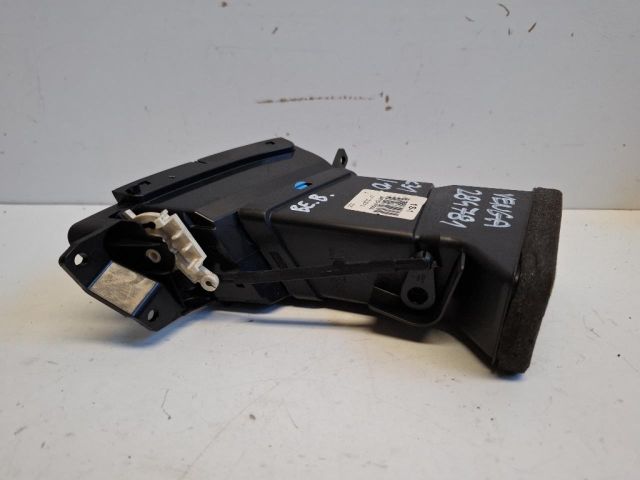 bontott KIA VENGA Bal Szellőző