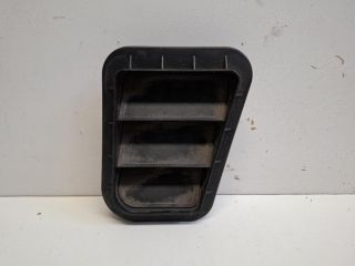 bontott KIA VENGA Csomagtér Szellőző Jobb