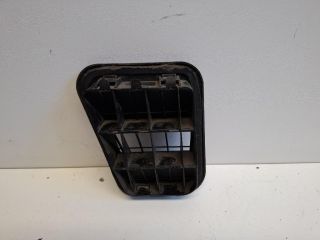 bontott KIA VENGA Csomagtér Szellőző Jobb