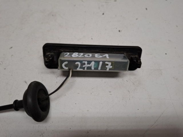 bontott KIA VENGA Csomagtérajtó Kilincs