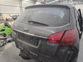 bontott KIA VENGA Csomagtérajtó (Üres lemez)