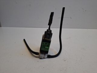 bontott KIA VENGA Első Ablakmosó Szivattyú