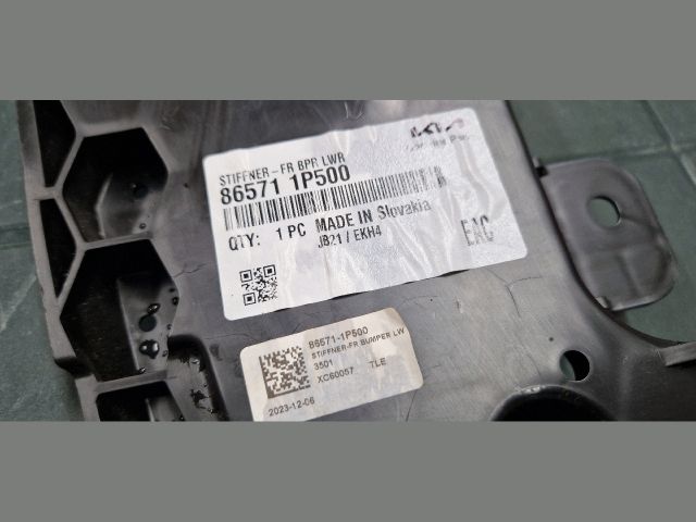 bontott KIA VENGA Első Lökhárító Alsó (Műanyag)